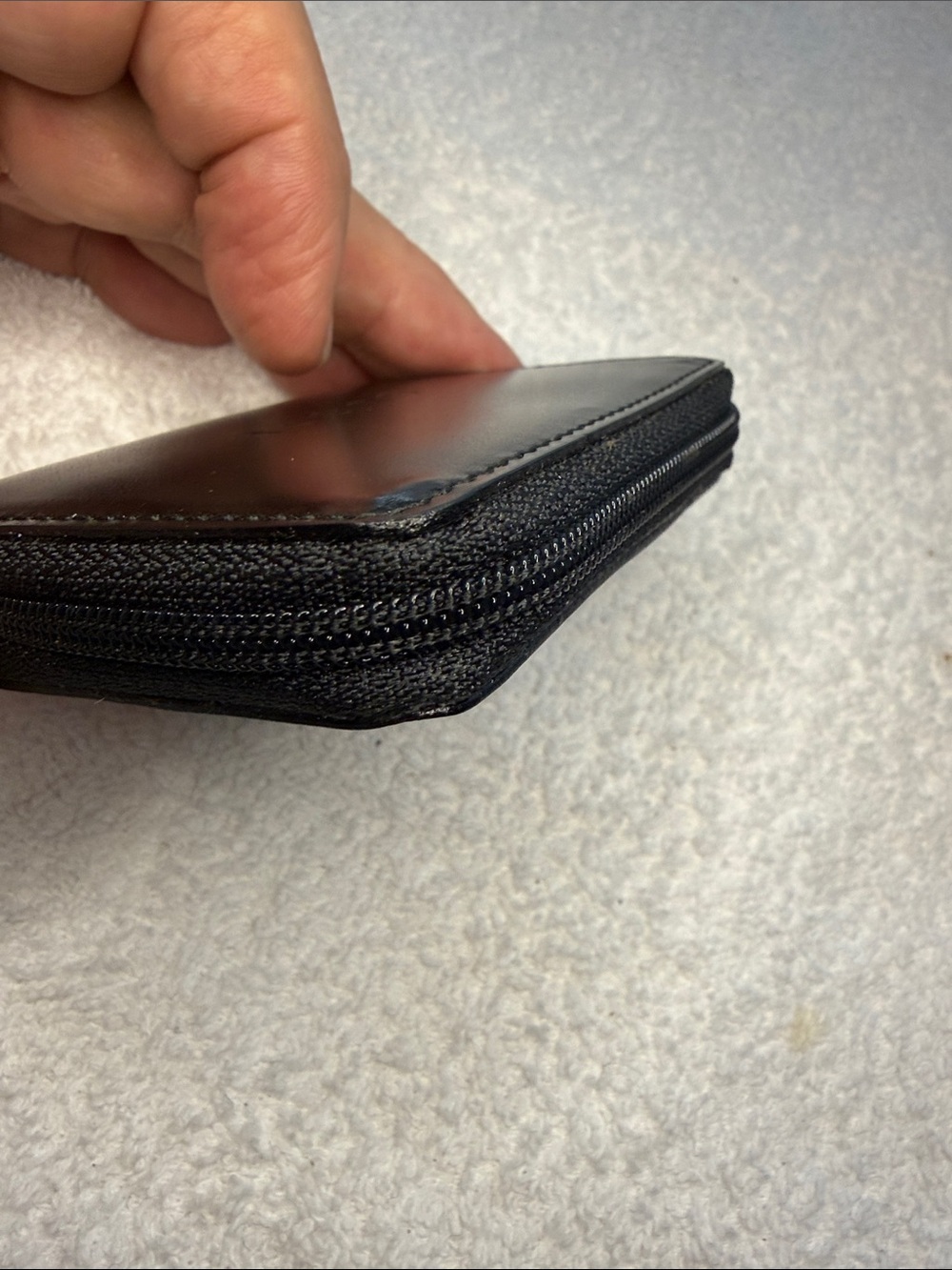 Gucci Black Leather Zip Around Coin Case Wallet - Picture 8 of 11
